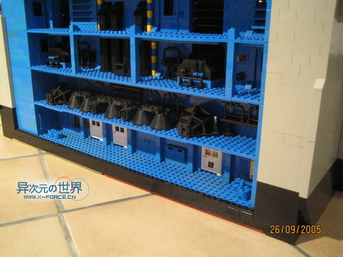 趣闻┊叹为观止的精彩！！用乐高(LEGO)积木搭出来的逼真巨型航母～！(附巨量清晰照片)