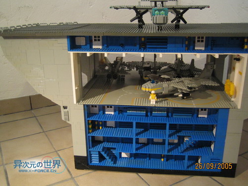 趣闻┊叹为观止的精彩！！用乐高(LEGO)积木搭出来的逼真巨型航母～！(附巨量清晰照片)