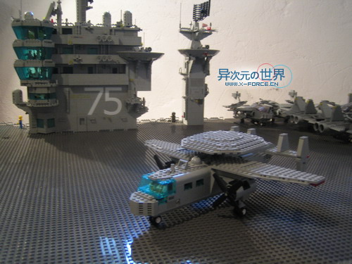 趣闻┊叹为观止的精彩!!用乐高(LEGO)积木搭出来的逼真巨型航母~!(附巨量清晰照片)