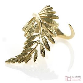 来自设计师wouters和hendrix的卷曲叶金戒指（Curl Leaf Ring）
