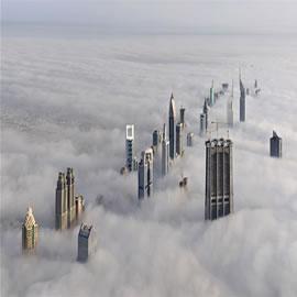 大雾中的迪拜城（Foggy Dubai）