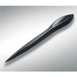 澳大利亚设计公司Purisme设计的碳素纤维开信刀（Purisme Carbon Fiber Letter Opener ）