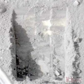 图片是NASA JPL官方确认凤凰号采集的土壤样本中有一氧化二氢(H2O,即水)存在