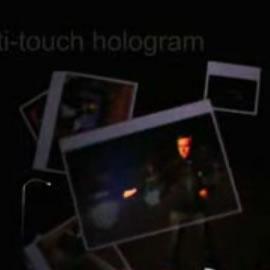 多点触摸互动全息技术（Multitouch Hologram）的演示