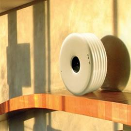 设计师Ron Arad和Frances Pellisari的无线滚轮音响（Freewheeler - Wireless Outdoor speaker ）