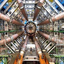 图片是大型强子对撞机(LHC)