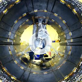 大型强子对撞机（LHC，The Large Hadron Collider）