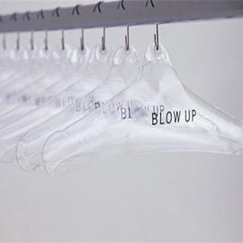 充气衣架（Blow Up Hanger）