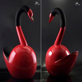 设计师Adam Hammerman带来的优雅的天鹅茶壶