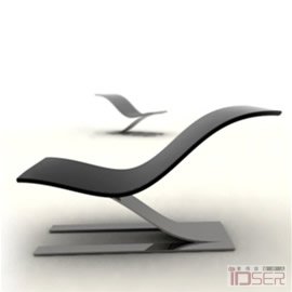图片是设计师Kedar Naik带来的滑行椅（Glide chair）
