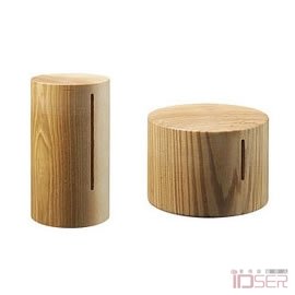 图片是设计师Bruno Limberger的木头存钱罐（Koin Wood Bank）