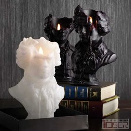 图片是Mortimer塑像蜡烛（Mortimer Bust Candle）