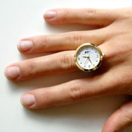 黄金戒指手表（La Mer Gold Ring Watch）