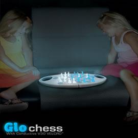 Glo Chess