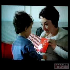 图片是Hallmark Christmas Eve
