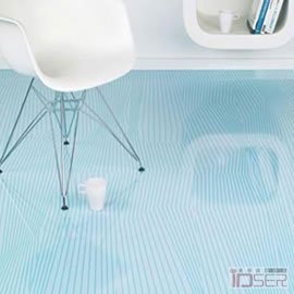 图片是Resopal 公司的 Glossy Floor
