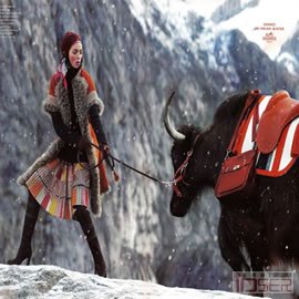 图片是 Hermès 秋冬广告