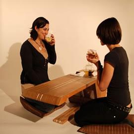 设计师 Molly Krantz  设计的茶桌 Teable