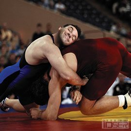 图片是广告 http://adsoftheworld.com/media/print/softlan_ultra_wrestling