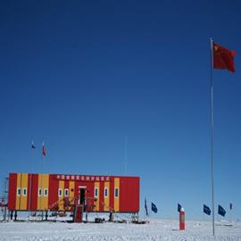 中国南极昆仑站