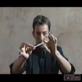图片是Cyril 香烟魔术
