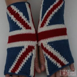 图片是 anarchy in the UK - johnny rotten gloves