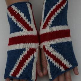 anarchy in the UK - johnny rotten gloves