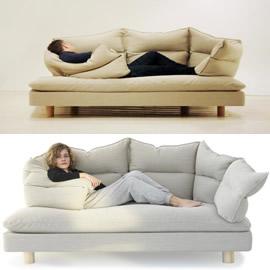 法国设计师 Inga Sempé 为挪威家具制造商 L.K. Hjelle 设计的一件沙发 Coussin Sofa