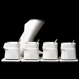Tea set by Leo Livshetz