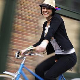 摄影师 Lou Mora 的作品