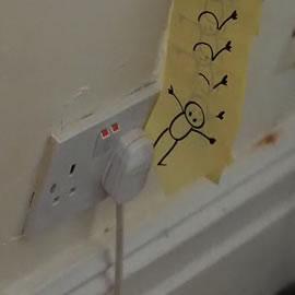 来自动画设计师 Ricky Martins 的 Plug Out Boy