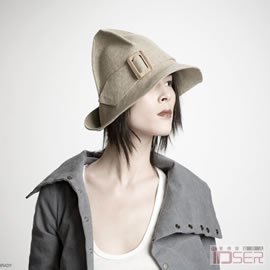 图片是设计师 Claudia Schulz 的帽子店