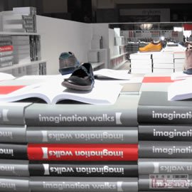 图片是日本设计行 Nendo 为 Camper 公司设计的展台 Imagination Walks