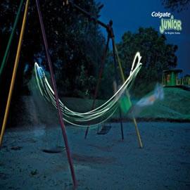 广告 Colgate Junior: Swing