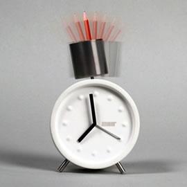 设计师 Qian Jiang 和 Yiying Wu 带来的 Joinin alarm clock