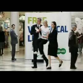 英国最大的眼睛连锁店 Specsavers，广告
