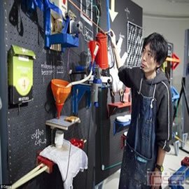 两位日本设计师 Yuri Suzuki & Masa Kimura