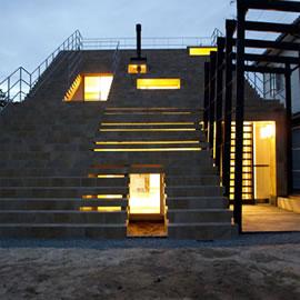 Y+M  Design，Stairs house