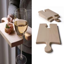 来自荷兰的Oooms设计室带来的这个叫做Puzzleboard