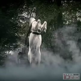法国最大的私立课程辅导机构 Acadomia 的广告:相信孩子们的潜能!