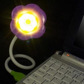 USB香薰器 让你的电脑花香四溢