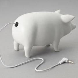 小猪外型的音箱