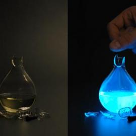 用鲜血才能点亮的灯