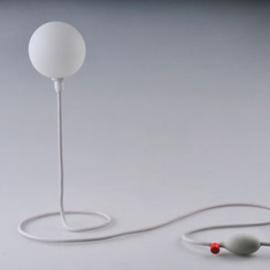 开灯不一定需要开关