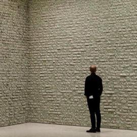 10万美元的画廊展出