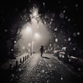 阴郁的色彩-ayfun Eker