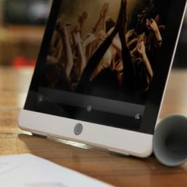 iPad2不插电的号角扬声器