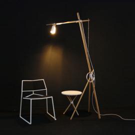 简单的架子台灯