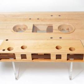 酷设计：卡带桌子