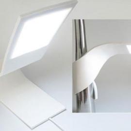 创意设计可以随意变形弯曲的灯